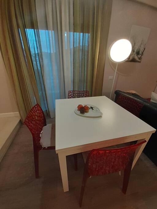Lake View Apartment Tiranë Eksteriør bilde